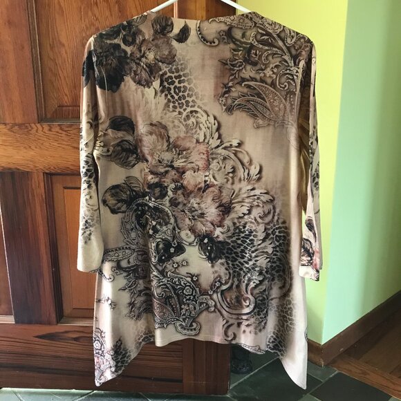 Roz & Ali Floral Print Shark Bite Beaded Tunic Top - Picture 4 of 5